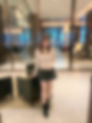 秋元 ゆあ